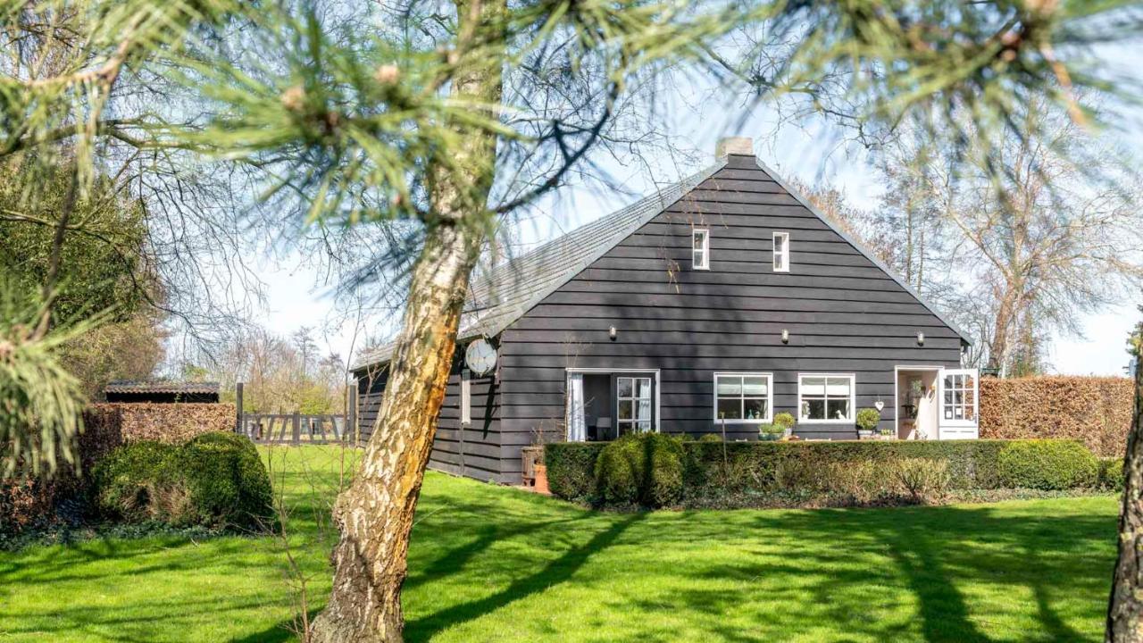 Bed and Breakfast D'Ouwe Stal Axel Экстерьер фото